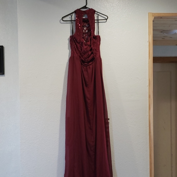 Prom Dress - Picture 2 of 6